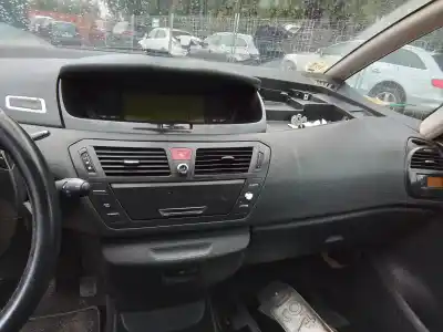 Sloopvoertuig citroen c4 picasso i monospace (ud_) 2.0 hdi 138 van het jaar 2008 aangedreven rhj