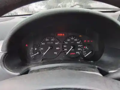 Veículo de Sucata peugeot partner (s2) combi plus do ano 2008 alimentado 9hw