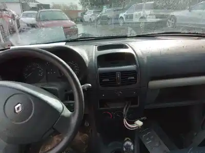 Утилизация автомобиля renault clio ii fase ii (b/cb0) года 2003 питание d4f b7