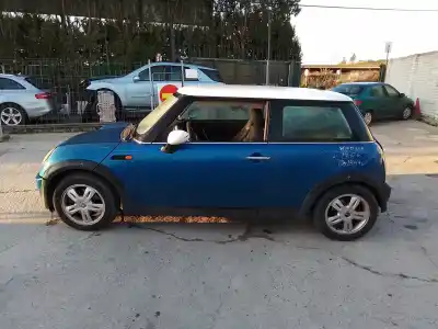 Scrapping Vehicle bmw mini (r50,r53) w10b16a of the year 2006 powered w10b16a