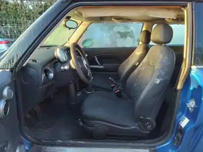 Scrapping Vehicle bmw mini (r50,r53) w10b16a of the year 2006 powered w10b16a