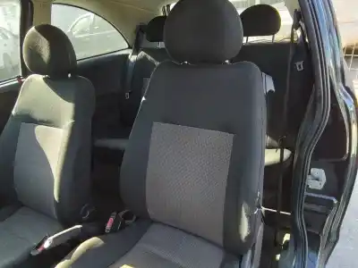 Здавання транспортного засобу opel corsa c (x01) 1.2 twinport (f08, f68) року 2005 потужний z12xep