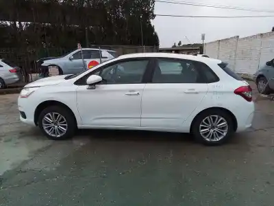 Veículo de Sucata citroen c4 ii (b7) 1.4 vti 95 do ano 2014 alimentado 8f01