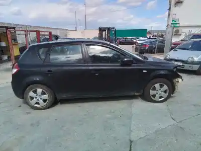 Здавання транспортного засобу daelim ceed active року 2010 потужний d4fb