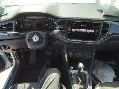 Veículo de Sucata volkswagen troc a11 sport do ano 2020 alimentado dpca