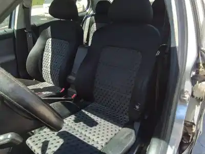 Здавання транспортного засобу seat toledo ii (1m2) 1.9 tdi року 0 потужний ahf