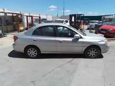 Veículo de Sucata kia rio (bc) a3d do ano 2003 alimentado a3d