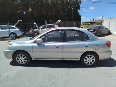 Veículo de Sucata kia rio (bc) a3d do ano 2003 alimentado a3d