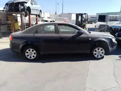 Veículo de Sucata audi a4 berlina (8e) 8e do ano 0 alimentado alt