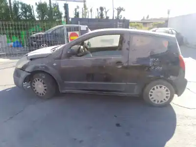 Veículo de Sucata citroen c2 x do ano 2003 alimentado 