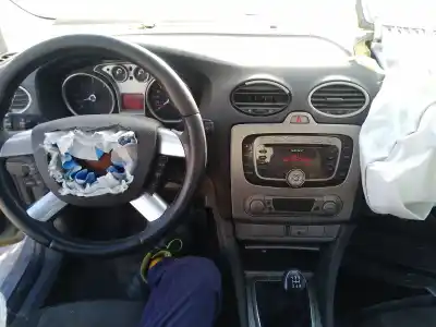 Sloopvoertuig ford focus berlina (cap) ambiente (d) van het jaar 0 aangedreven kkda