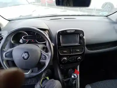 Veículo de Sucata renault clio iv zen do ano 0 alimentado h5f f4