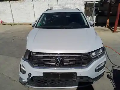 Veículo de Sucata volkswagen troc d11 basis do ano 0 alimentado dtrd