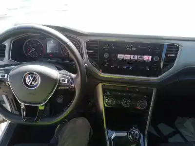 Veículo de Sucata volkswagen troc d11 basis do ano 0 alimentado dtrd