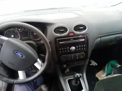 Veículo de Sucata ford focus berlina (cap) ambiente (d) do ano 0 alimentado g8da