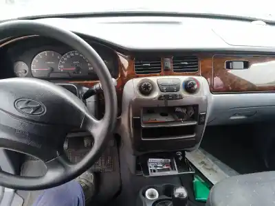 Veículo de Sucata hyundai trajet (fo) 2.0 crdi gls do ano 0 alimentado d 4ea