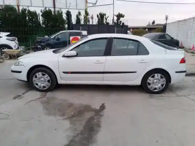 Sloopvoertuig renault laguna ii bg0 authentique van het jaar 0 aangedreven k4m d7