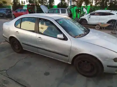 Veículo de Sucata seat toledo (1m2) 1.9 tdi do ano 0 alimentado asv