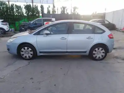 Veículo de Sucata citroen c4 berlina premier do ano 0 alimentado 9hx