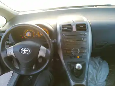 Veículo de Sucata toyota auris luna do ano 0 alimentado d 1nd