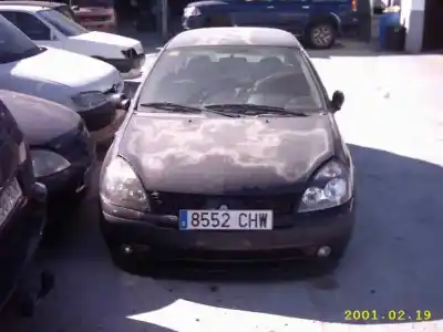 Утилизация автомобиля RENAULT CLIO II FASE II B CB0 Community года 2003 питание K9K B7