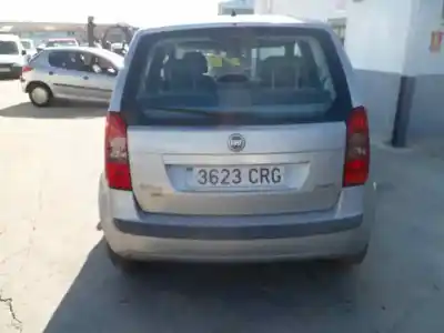 Veículo de Sucata fiat idea van (350_) jtd multijet (350bxb1a) do ano 2004 alimentado 188a9000