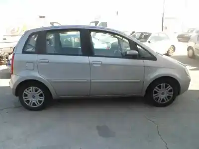 Veículo de Sucata fiat idea van (350_) jtd multijet (350bxb1a) do ano 2004 alimentado 188a9000
