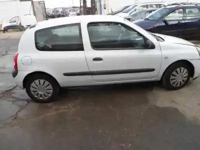 Здавання транспортного засобу renault clio ii fase ii b cb0 community року 2003 потужний k9k b7