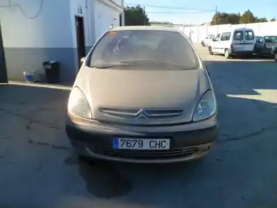 Veículo de Sucata citroen xsara picasso 1.6 sx do ano 2003 alimentado nfv