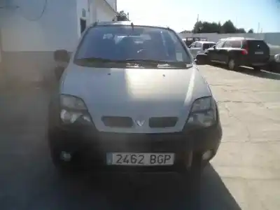Scrapping Vehicle renault scenic (ja..) 2.0 16v cat (f4r) of the year 2001 powered f4r c7