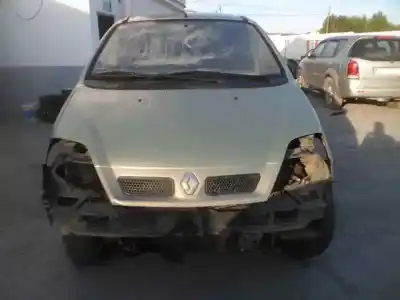 Scrapping Vehicle renault scenic rx4 (ja0) 1.9 dci salomon of the year 2001 powered f9q k7
