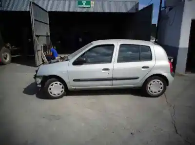 Утилизация автомобиля renault clio ii fase ii (b/cb0) authentique года 2004 питание k9k a7