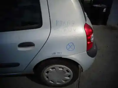 Здавання транспортного засобу RENAULT CLIO II FASE II (B/CB0) Authentique року 2004 потужний K9K A7