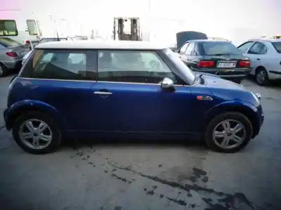 Scrapping Vehicle bmw mini (r50,r53) w10b16a of the year 2003 powered w10b16a
