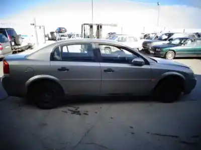 Veicolo di demolizione opel vectra c (z02) 2.0 dti 16v (f69) dell'anno 2003 alimentato y20dth