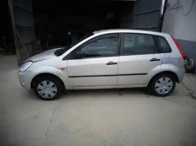 Veículo de Sucata ford fiesta (cbk) ambiente do ano 2003 alimentado f6ja