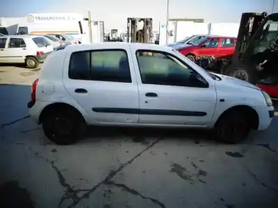 Здавання транспортного засобу renault clio ii fase ii (b/cb0) authentique року 2002 потужний k9k a7