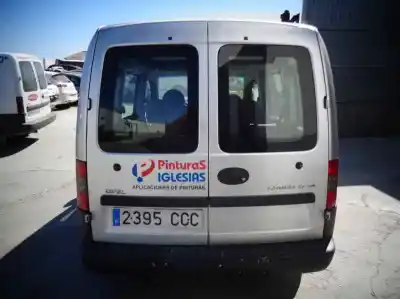 Veículo de Sucata opel combo tour 1.7 di 16v do ano 2002 alimentado y17dtl