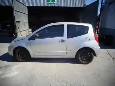 Veículo de Sucata citroen c2 x do ano 2005 alimentado 