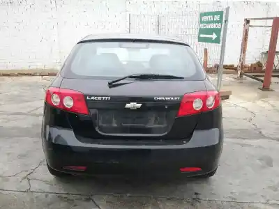 Veículo de Sucata chevrolet lacetti f14d3 do ano 2006 alimentado f14d3