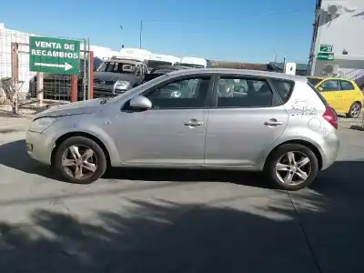 Veículo de Sucata kia ceed sportswagon (ed) g4fc do ano 2009 alimentado g4fc
