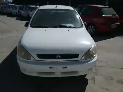 Veículo de Sucata kia rio (bc) a3e do ano 2002 alimentado a3e