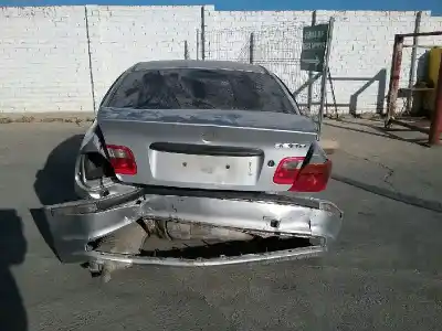 Veículo de Sucata bmw 3 (e46) 320 d do ano 2000 alimentado 204d1