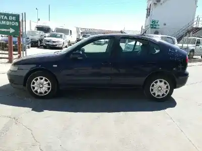 Scrapping Vehicle seat leon (1m1) d-alh of the year 2002 powered d alh