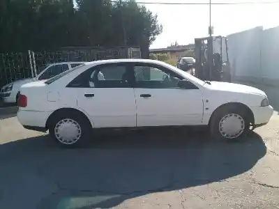 Veículo de Sucata audi a4 b5 (8d2) 1.9 tdi do ano 1996 alimentado afn