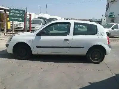 Scrapping Vehicle renault clio ii fase ii (b/cb0) billabong of the year 2003 powered d7f g7