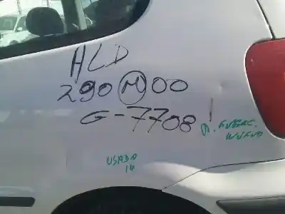 Véhicule à la ferraille volkswagen polo berlina (6n2) ald de l'année 2000 alimenté ald