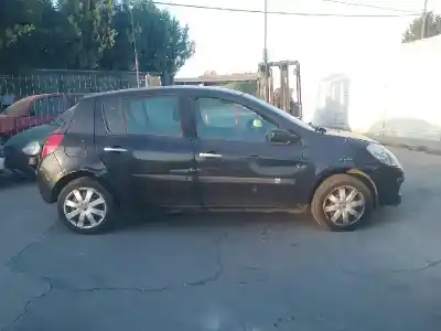 Veículo de Sucata renault clio iii 1.5 dci diesel cat do ano 2007 alimentado k9k t6