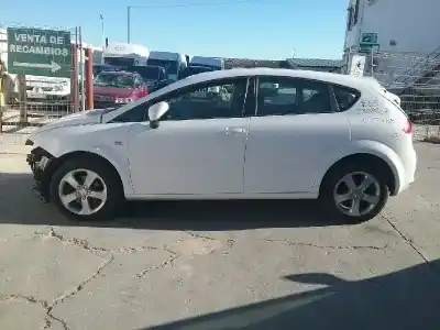 Veículo de Sucata seat leon (1p1) 1.9 tdi do ano 2008 alimentado bls