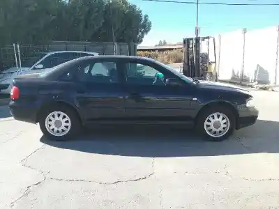 Здавання транспортного засобу audi a4 b5 (8d2) 1.8 року 1999 потужний apt